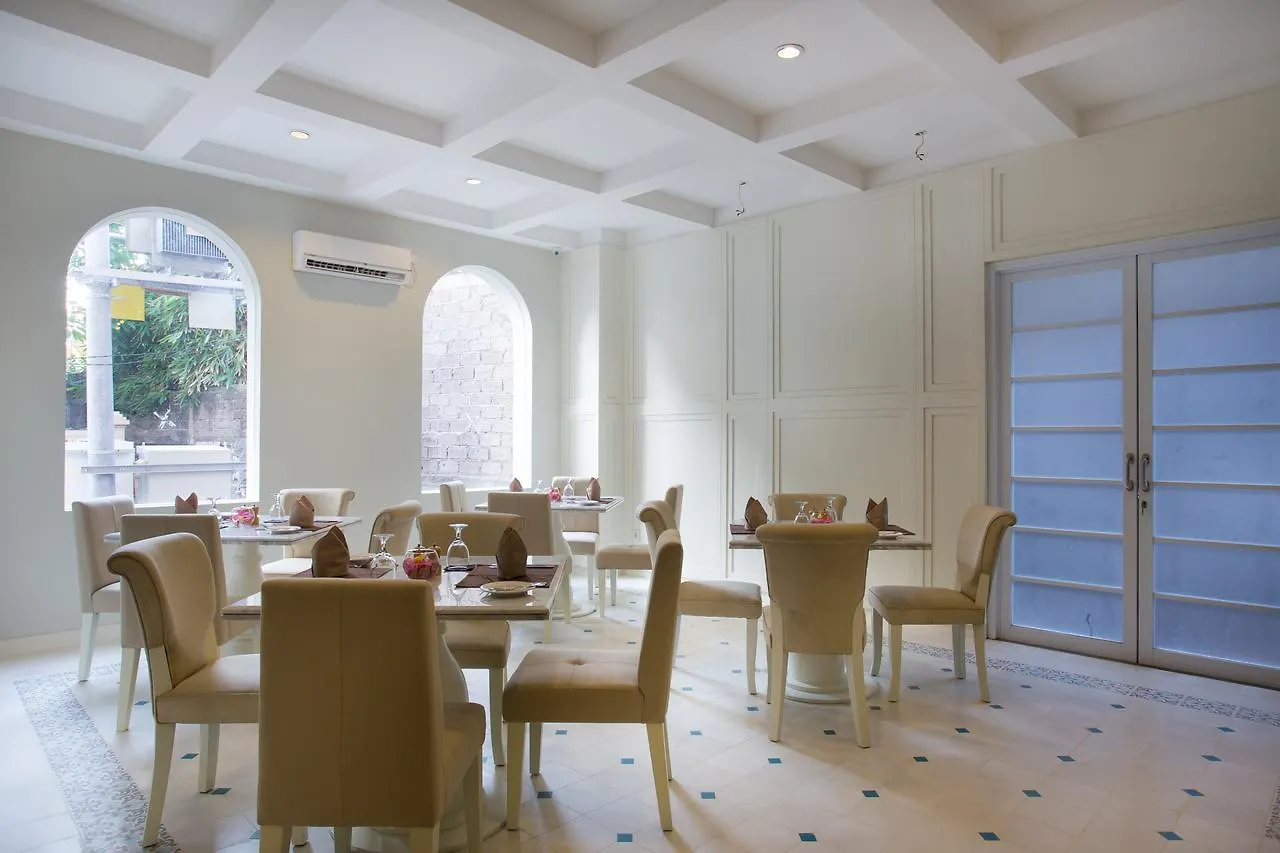 Amalfi Hotel Seminyak 3*, Семиньяк Индонезия