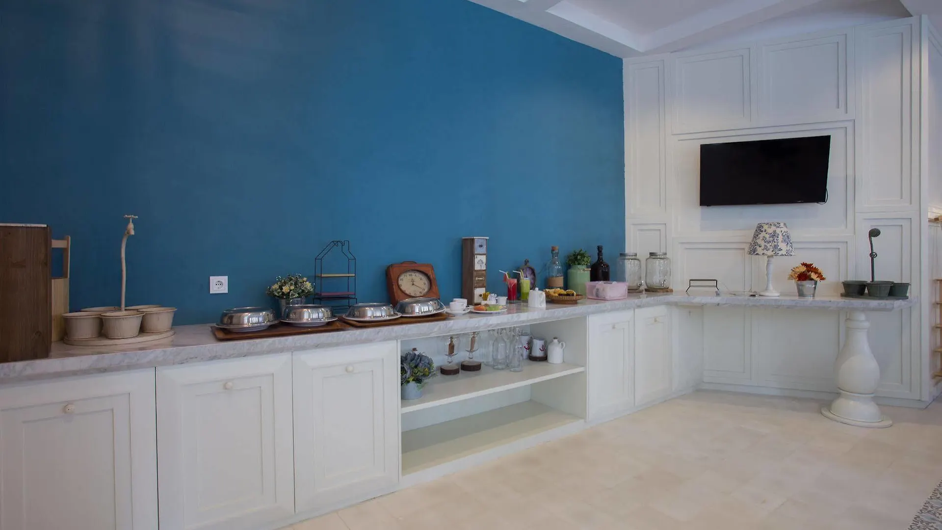 Amalfi Hotel Seminyak 3*, Семиньяк Индонезия